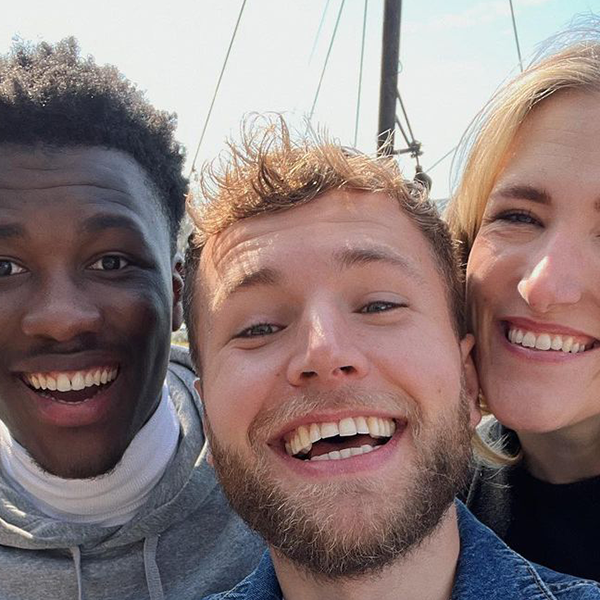 Suzan & Freek and Claude - Vas-y